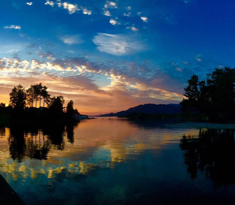 Skanevik Fjordhotel Luaran gambar